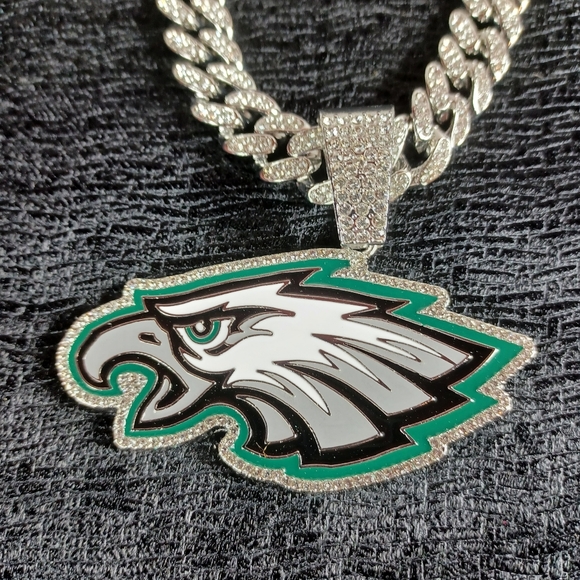 NFL Philadelphia Eagles Necklace Pendant Cuban Chain Link Football Jewelry - Picture 2 of 6